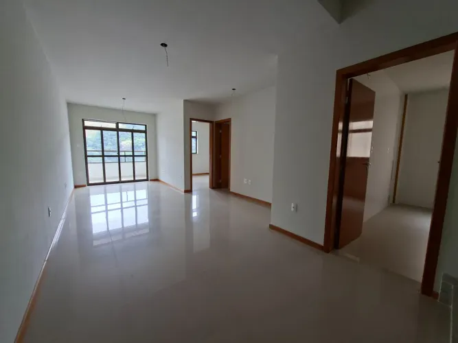 Cobertura de 03 quartos sendo 02 suítes, elevador e garagem em São Mateus