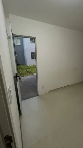 ALUGO APARTAMENTO TÉRREO NO CONDOMÍNIO FLORIDA 2 