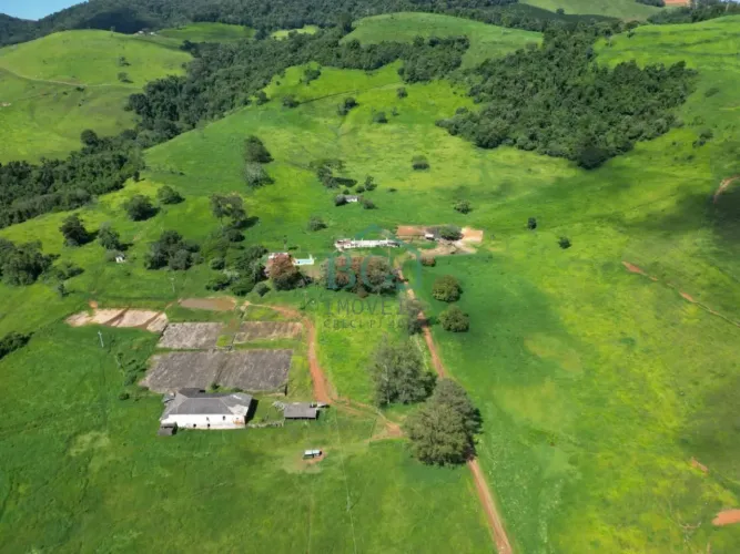 Oportunidade Imperdível de Fazenda à Venda em Poços de Caldas MG.