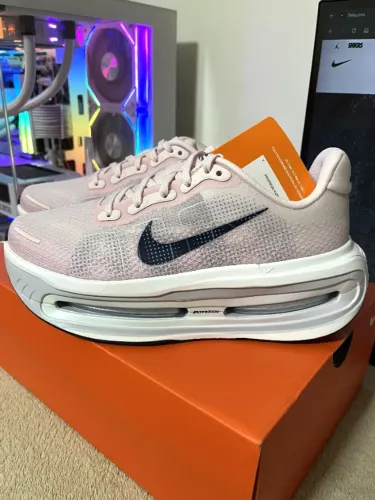 Tênis Nike Vomero Premium Pearl Pink 37BR (ORIGINAL)