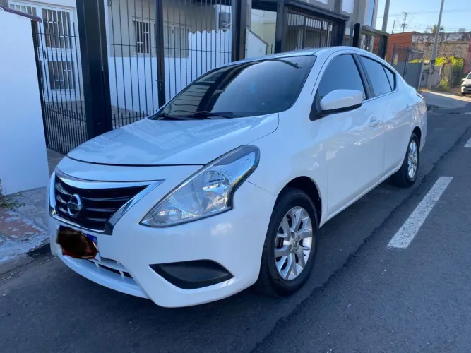 Nissan Versa SL 1.6 16V Flexstart 4P Mec. 2016
