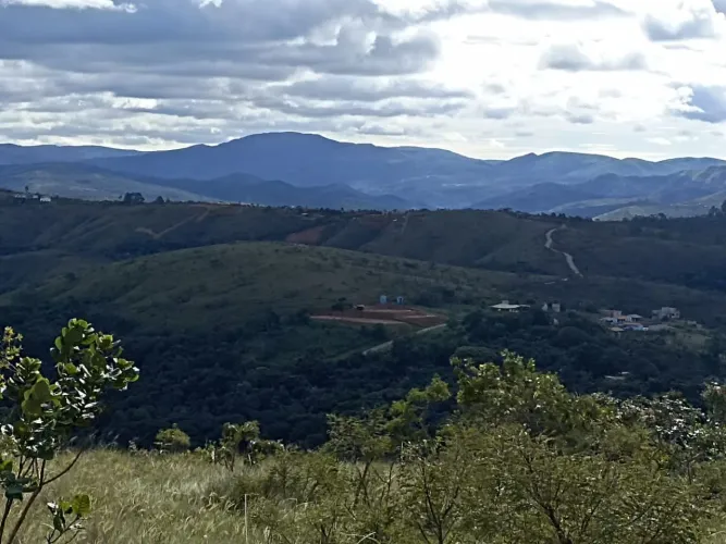 Terreno no condomínio santa Helena, cocho d'água, Rio Acima, MG.