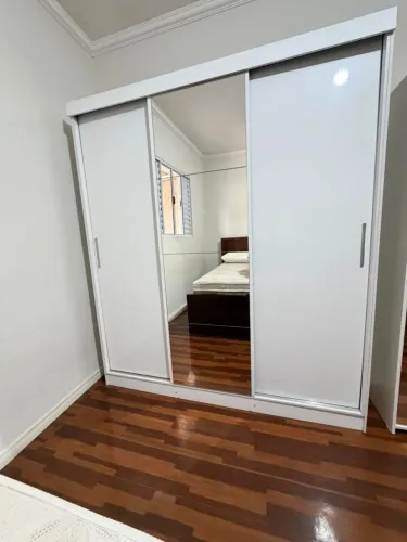 Guarda roupa solteiro