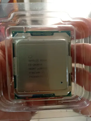2 Intel Xeon E5-2630 v4