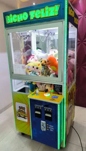 Máquina de pegar pelúcia