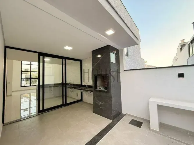Casa com 3 quartos à venda, 180,23 m² - Condomínio Terras de São Francisco - Sorocaba/SP