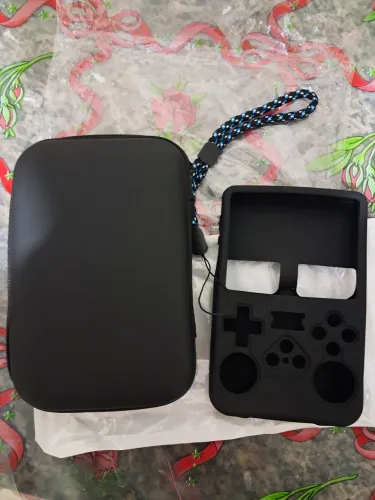 Kit Case Capa Protetora Portátil R36S