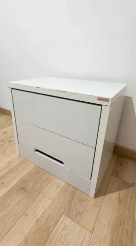 Vendo Mesa de Cabeceira Kappesberg Branco - 2 gavetas