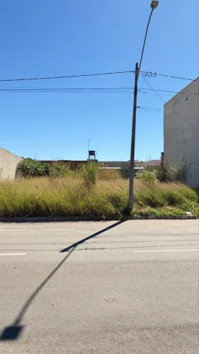 Vendo lote na Avenida principal no Buena Vista 4