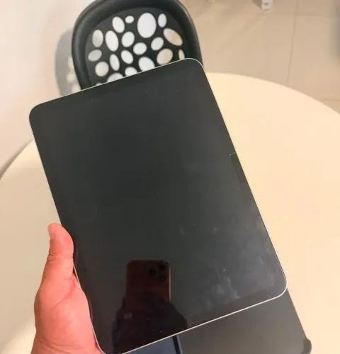 IPAD 11 128 silver bateria 100% Em estado de zero