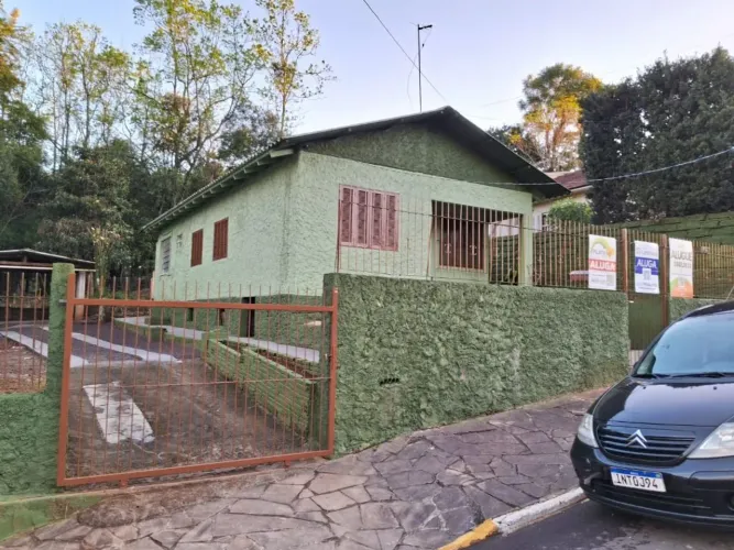 Casa com 3 dormitórios para alugar, 72 m² por R$ 2.057,00/mês - Sete de Setembro - Ivoti/R
