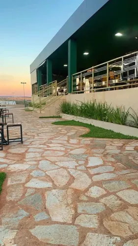 Área comercial com alto potencial de renda