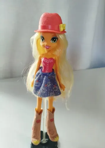 AppleJack Equestria Girls completa