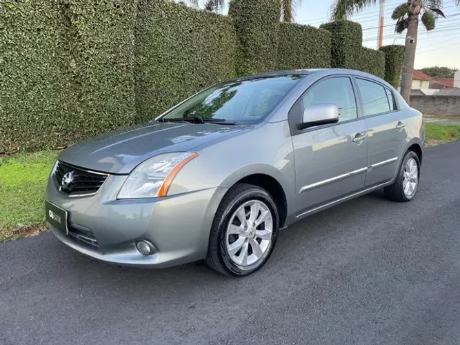 Nissan Sentra S 2.0 16V CVT (flex) 2012
