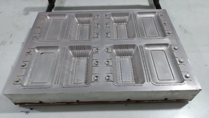 Molde vacuum forming
