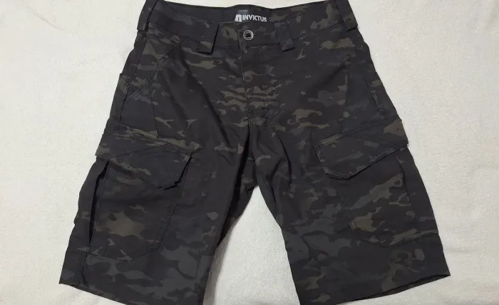 Bermuda Invictus Veteran (40)- Camuflado Warskin Black<br> <br>Veteran<br> <br>-<br> <br>Camuflado<br> <br>Warskin