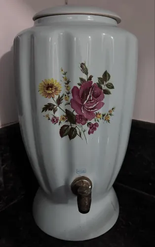 Porcelana pozzani original anos 80