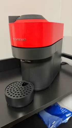 Cafeteira Nespresso Vertuo POP (na caixa)