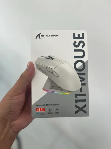 Mouse x11 preto attack shark