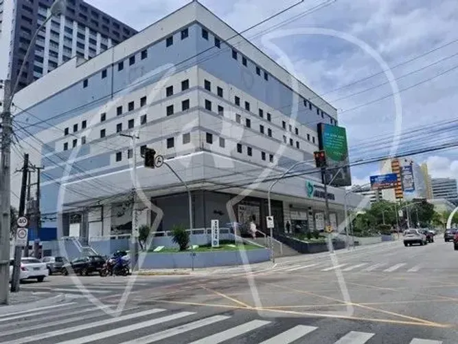 Aluguel de duas salas conjugadas no Shopping Aldeota, com 70m² ideais para escritório! Rec