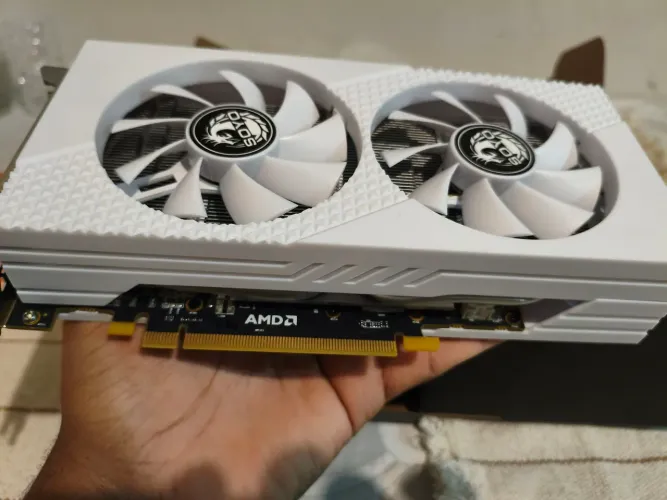 Placa de Vídeo RX 580 8GB Soyo (Branca) - NOVA - Pronta Entrega em BH