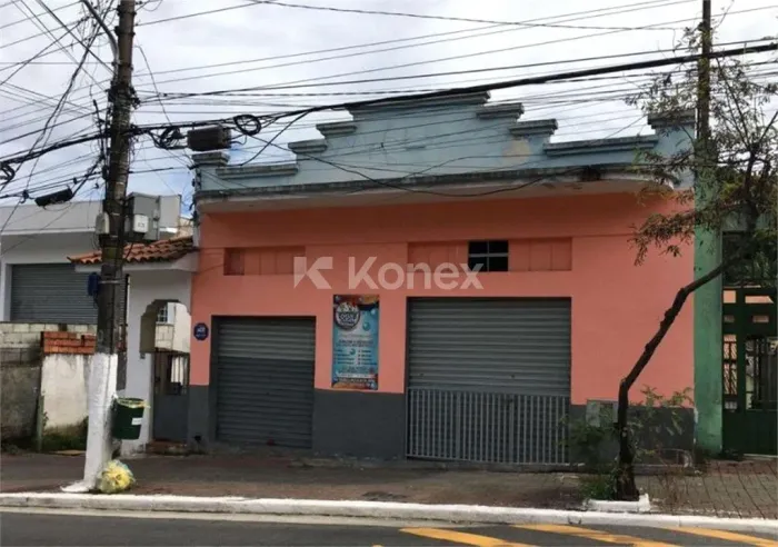 Casa comercial à venda com 569 m² em Vila Fanton, São Paulo
