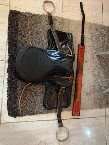 Sela de vaquejada pra cavalo