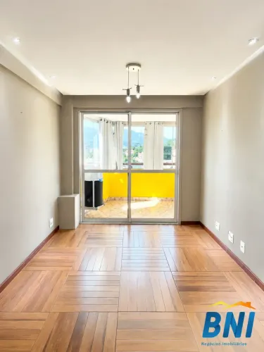 Imóvel para venda com 147 metros quadrados com 4 quartos