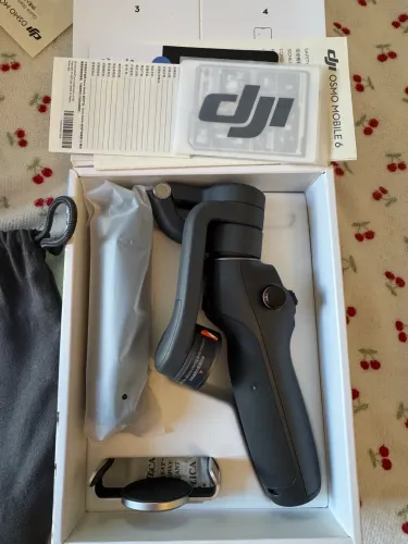 Estabilizador DJI OSMO MOBILE 6