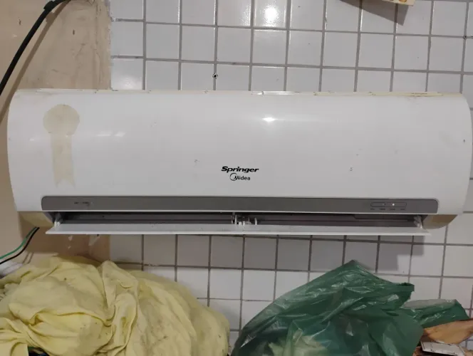 Ar condicionado 12.000 BTU'S