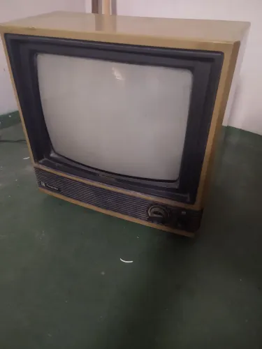 Antiga tv National ... funciona