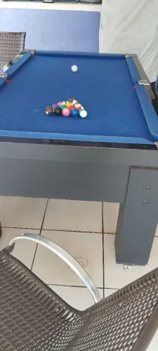 Vendo mesa de sinuca completa.divido no cartão juros do comprador aceito proposta!