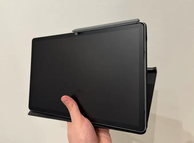 Samsung tab S9 FE Plus 