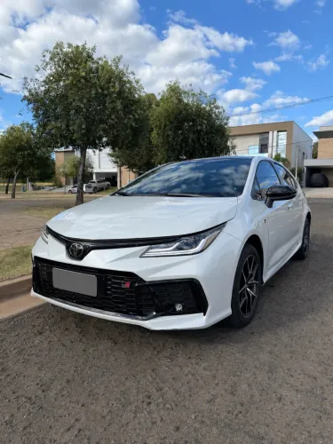 Toyota Corolla GR-Sport 2.0 Flex 16V AUT 2025