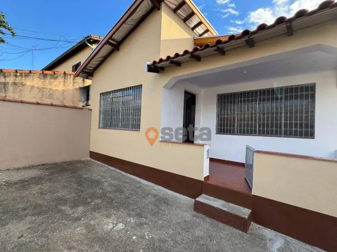 Casa com 2 dormitórios para alugar, 80 m² por R$ 2.906,50/mês - Monte Castelo - São José d