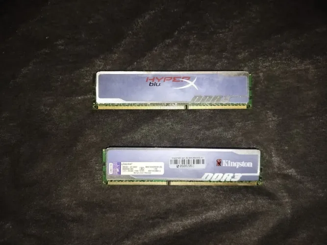 Kit Memória Ram 8gb (2x4gb) Ddr3 Kingston HyperX Blu Desktop - Perfeito Estado