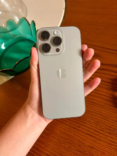 VENDO IPHONE 16 PRO 128GB - TITÂNIO NATURAL