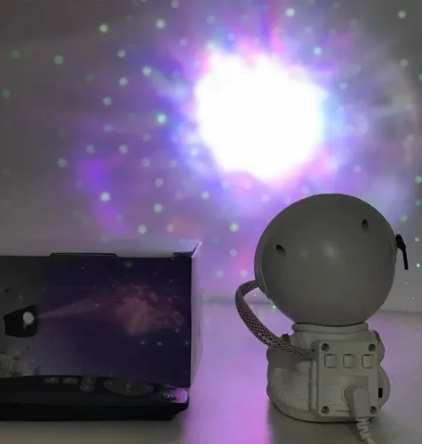 Projetor Astronauta Céu Estrelado Universo - Entrega Gtátis