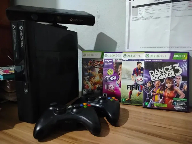X-BOX 360 SLIM COMPLETO + TELA 20 POLEGADAS.
