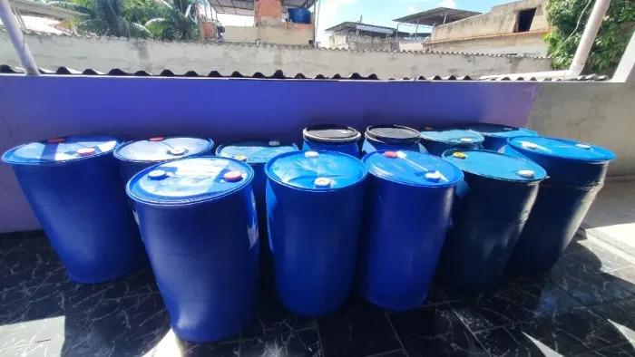 Galão - Bombona de 200 / 220 litros - Ler anúncio