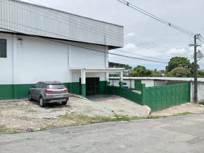 GALPÃO INDUSTRIAL - ZONA SUL