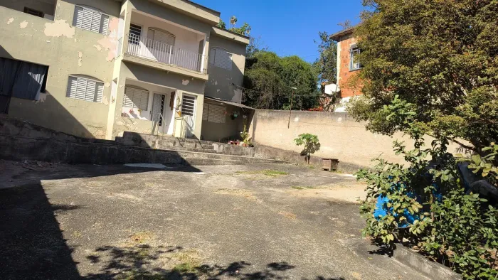 Vendo prédio de apartamentos