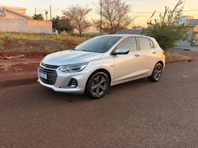 Chevrolet Onix Hatch Premier 1.0 12V TB Flex Aut. 4P 2020