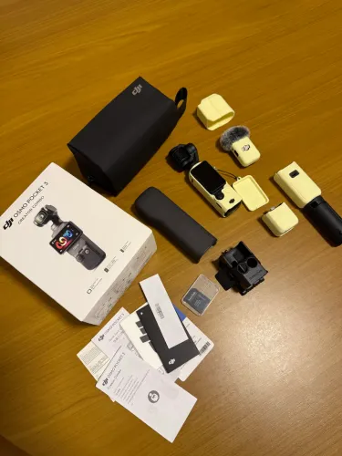 DJI Osmo Pocket 3 creator combo