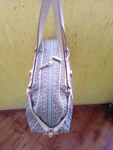 Bolsa Victor Hugo