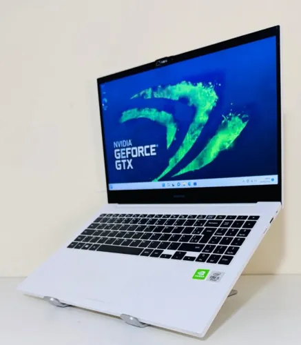 Samsung Book Branco i5 | 16GB + SSD 512GB | NVIDIA MX250 | Na Caixa!