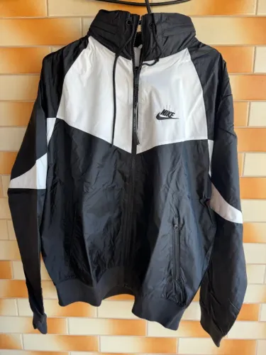 Nike corta vento