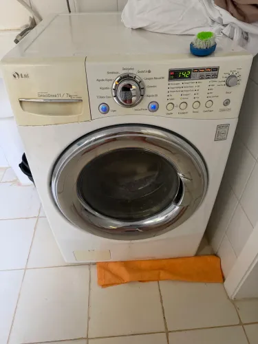Máquina lava e seca LG 11/7kg