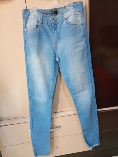 Calça jeans feminina Marisa