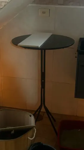 Mesa bistrô preta 